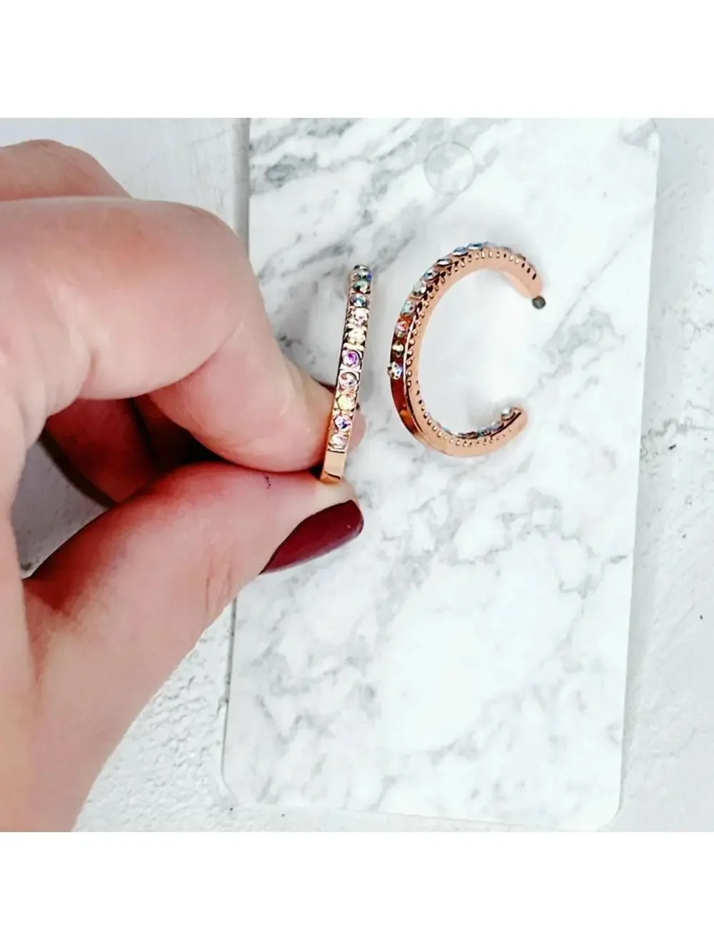 7488u. Rosegold Tone Hoop Earrings